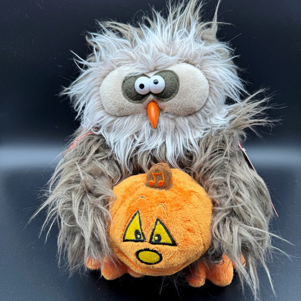 Halloween Owl Gund Howton and Pumpkin Bumpkin Sings Dances Monster Mash